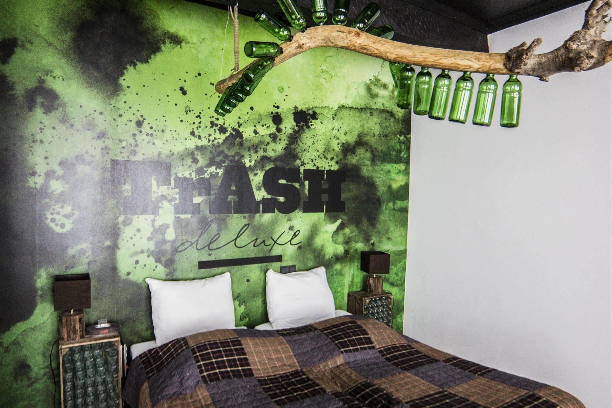 Hotel Trash Deluxe Maastricht Exterior foto